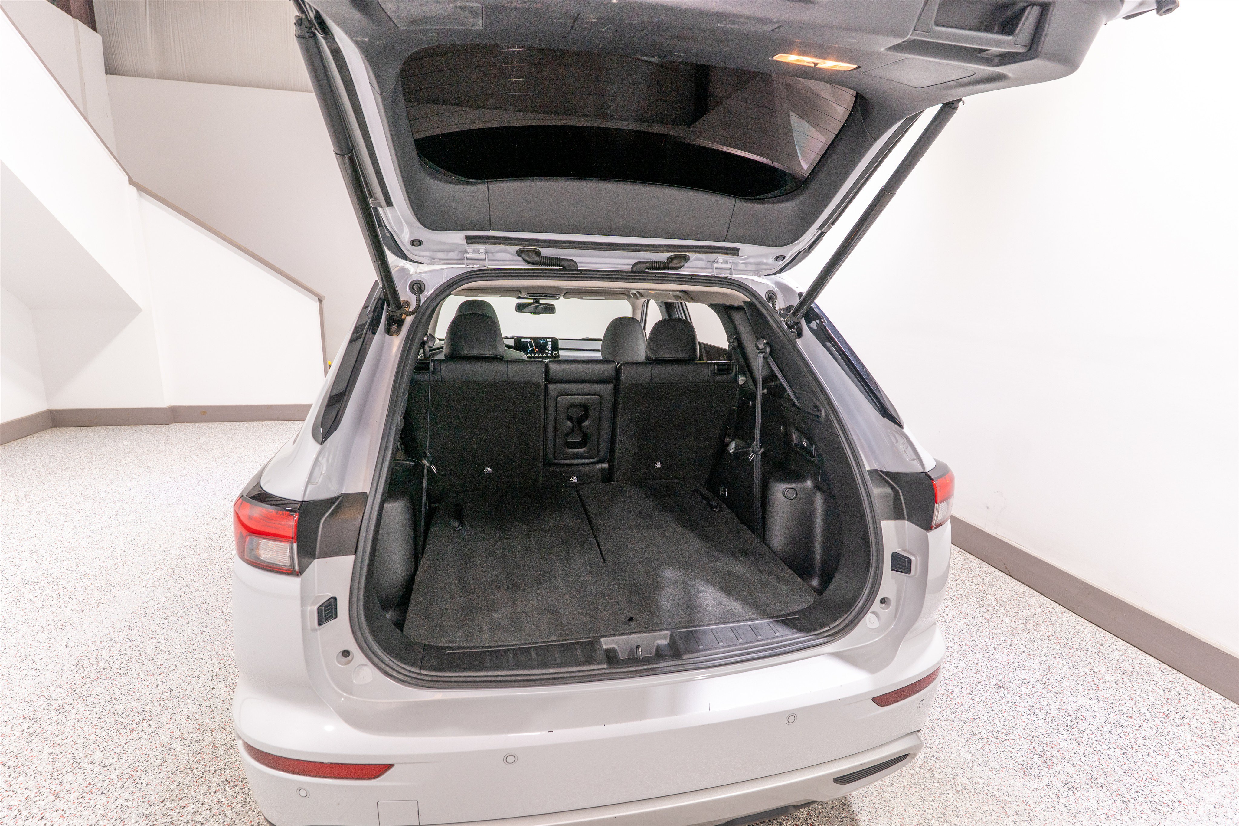 Used 2024 Mitsubishi Outlander SE Black Edition FWD image 31