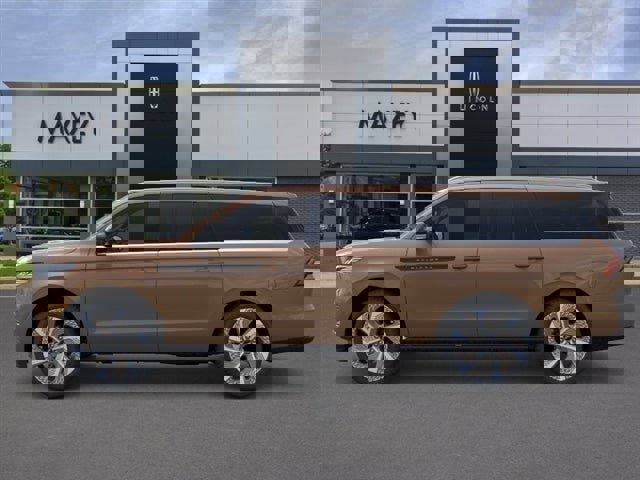 New 2026 Lincoln Navigator L Black Label AWD/4WD image 95