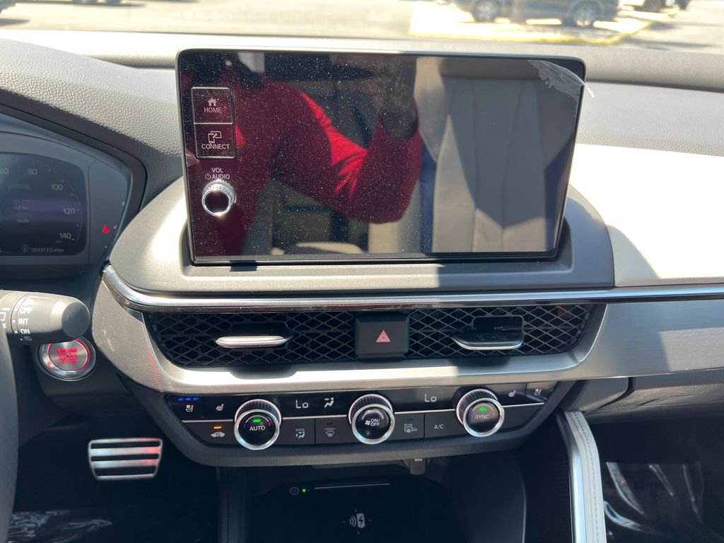Certified 2025 Acura ADX A-Spec image 18
