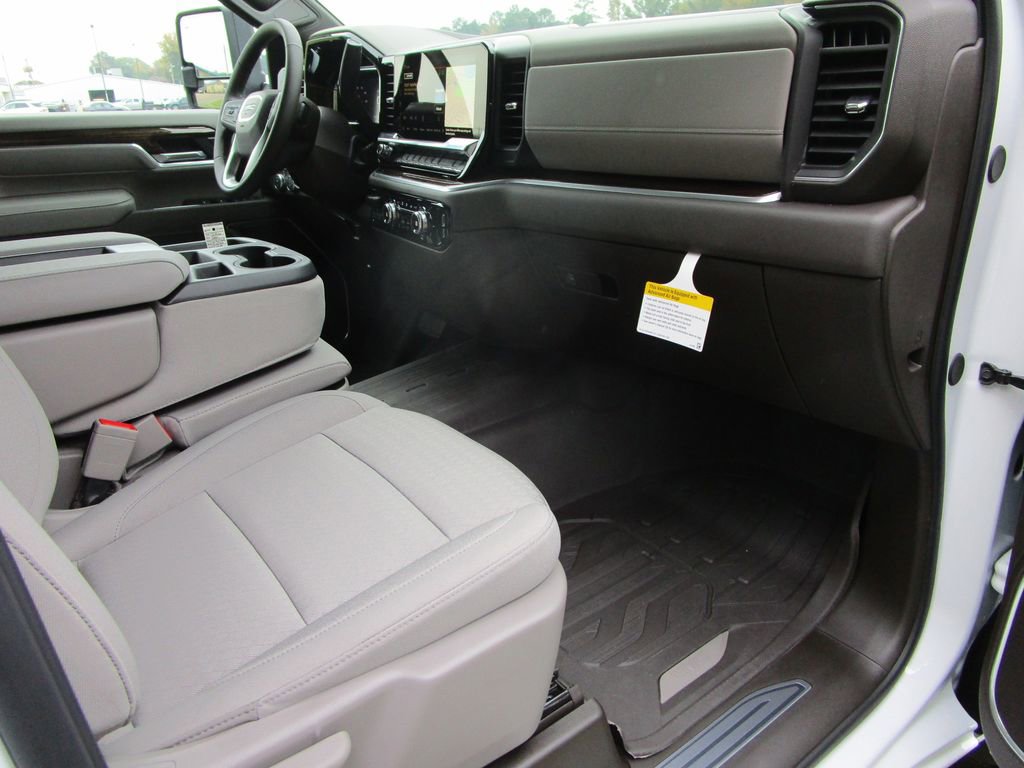 New 2026 GMC Sierra 2500 SLE w/ SLE Value Package; image 25