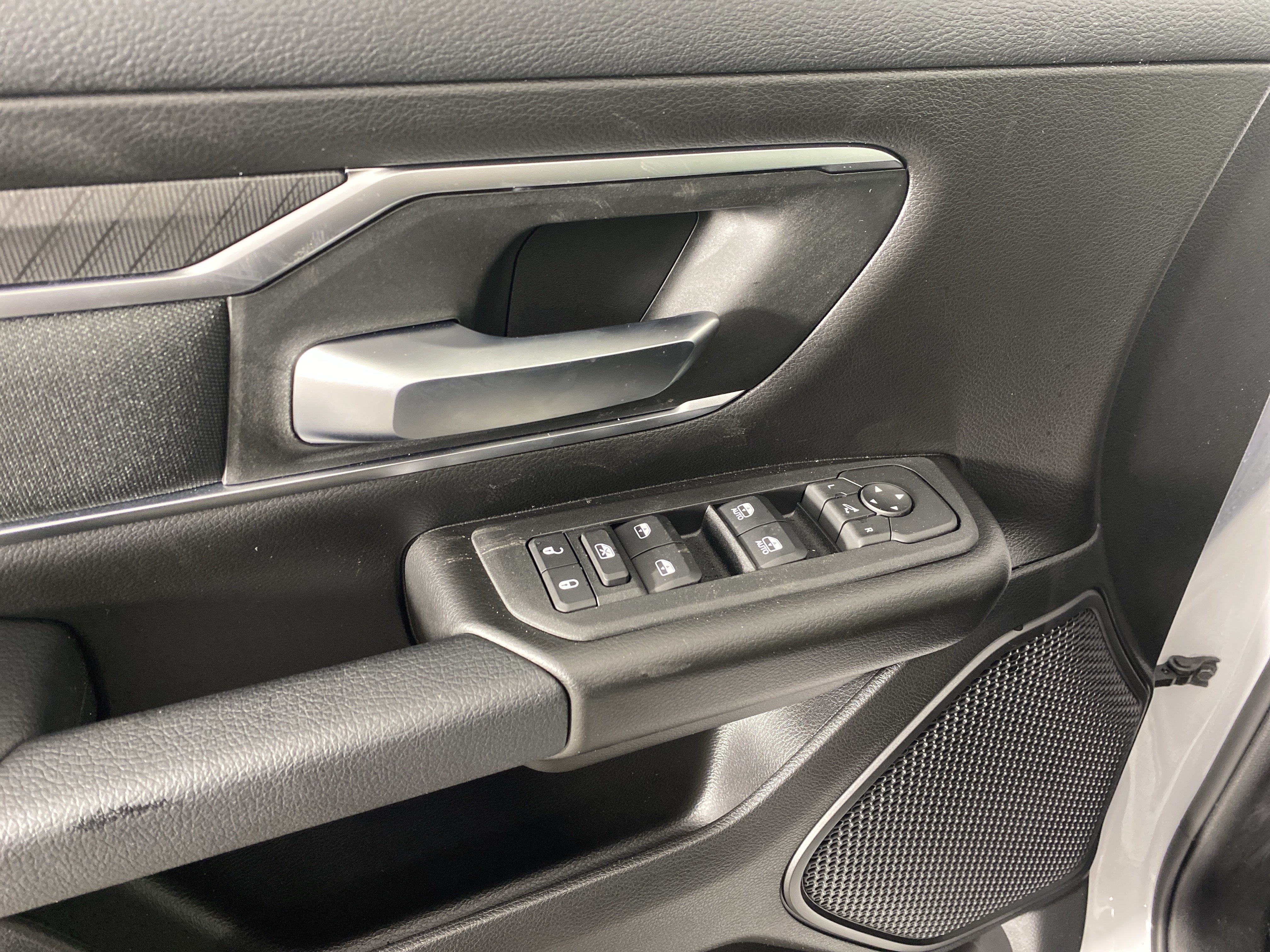 New 2026 RAM 1500 Big Horn AWD/4WD image 12