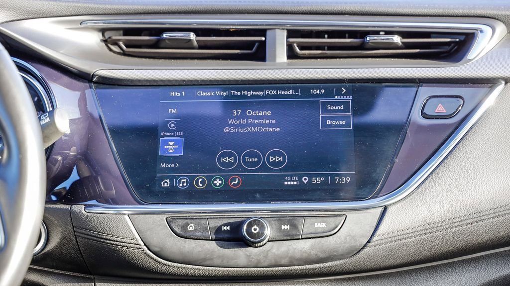 Used 2023 Buick Encore GX Essence w/ Experience Buick Package FWD image 17