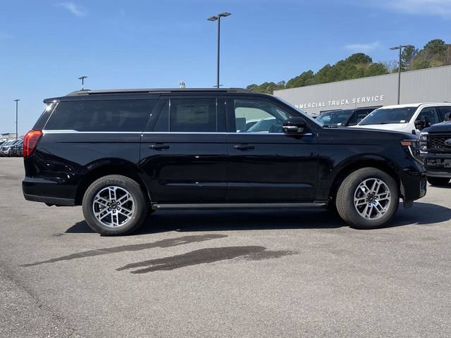 New 2026 Ford Expedition Max Active RWD image 2