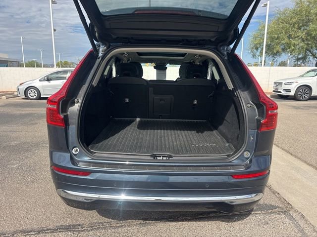 Used 2023 Volvo XC60 B5 Plus w/ Protection Package Premier image 7
