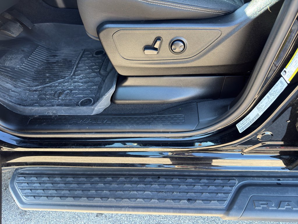 Used 2025 RAM 1500 Big Horn image 14