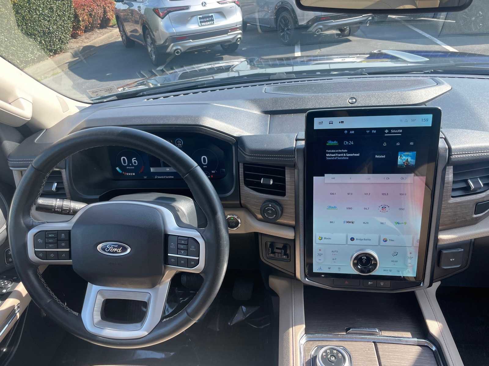 Used 2023 Ford Expedition Max Limited image 9