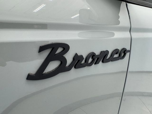 Used 2023 Ford Bronco Black Diamond AWD/4WD image 40