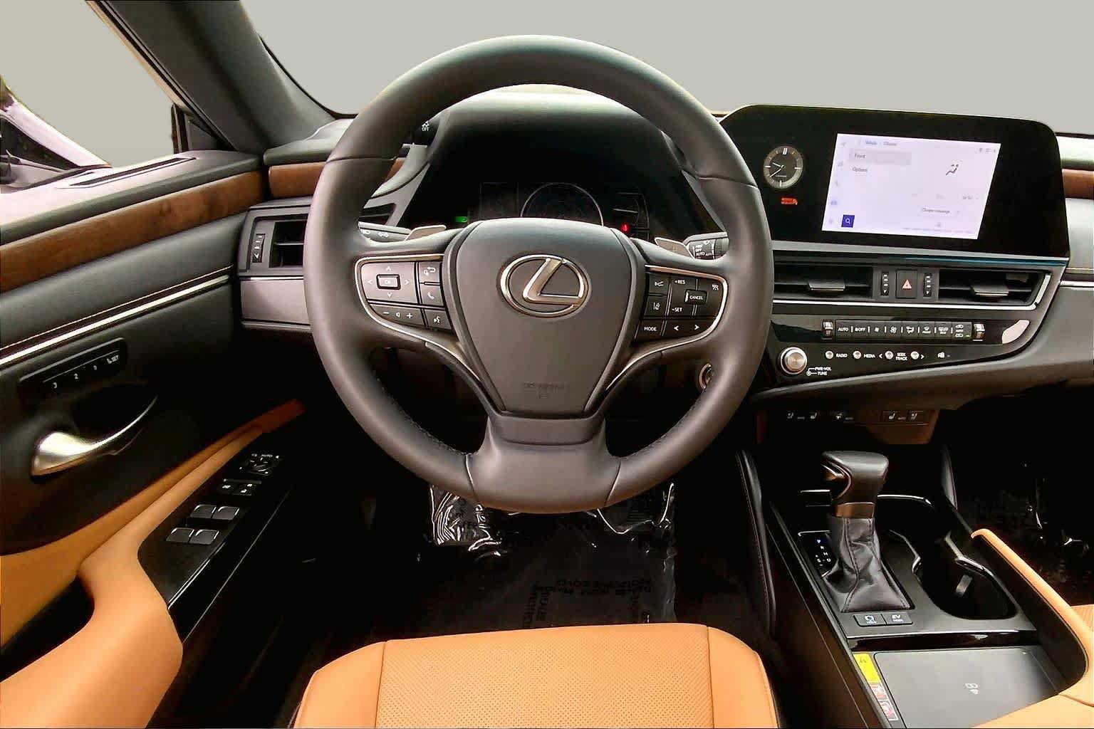 Used 2023 Lexus ES 300h w/ Premium Package FWD image 6