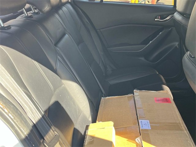 Used 2018 MAZDA MAZDA3 Touring image 21