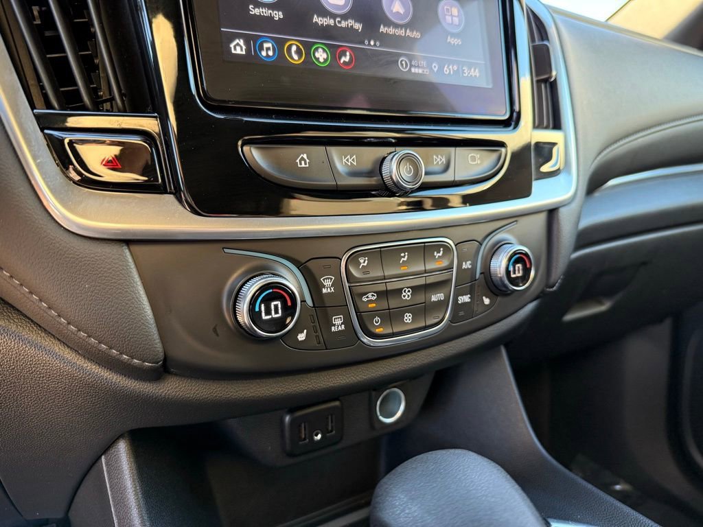 Used 2023 Chevrolet Traverse LT image 25