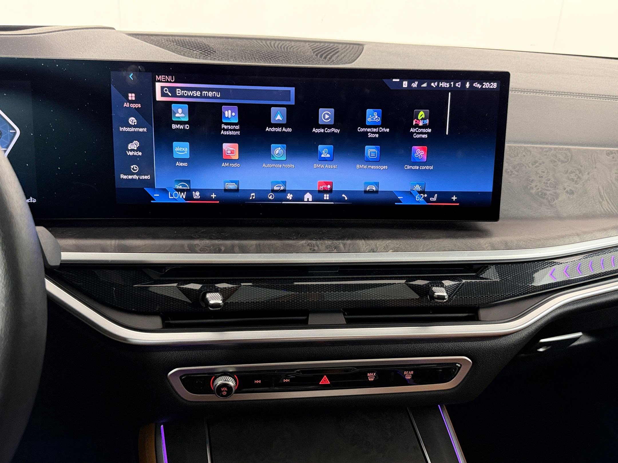 Used 2024 BMW X5 sDrive40i w/ Premium Package RWD image 23