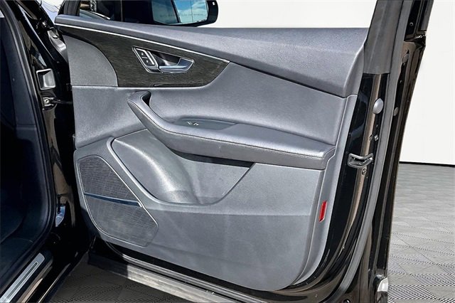 Used 2023 Audi Q7 3.0T Premium Plus image 19