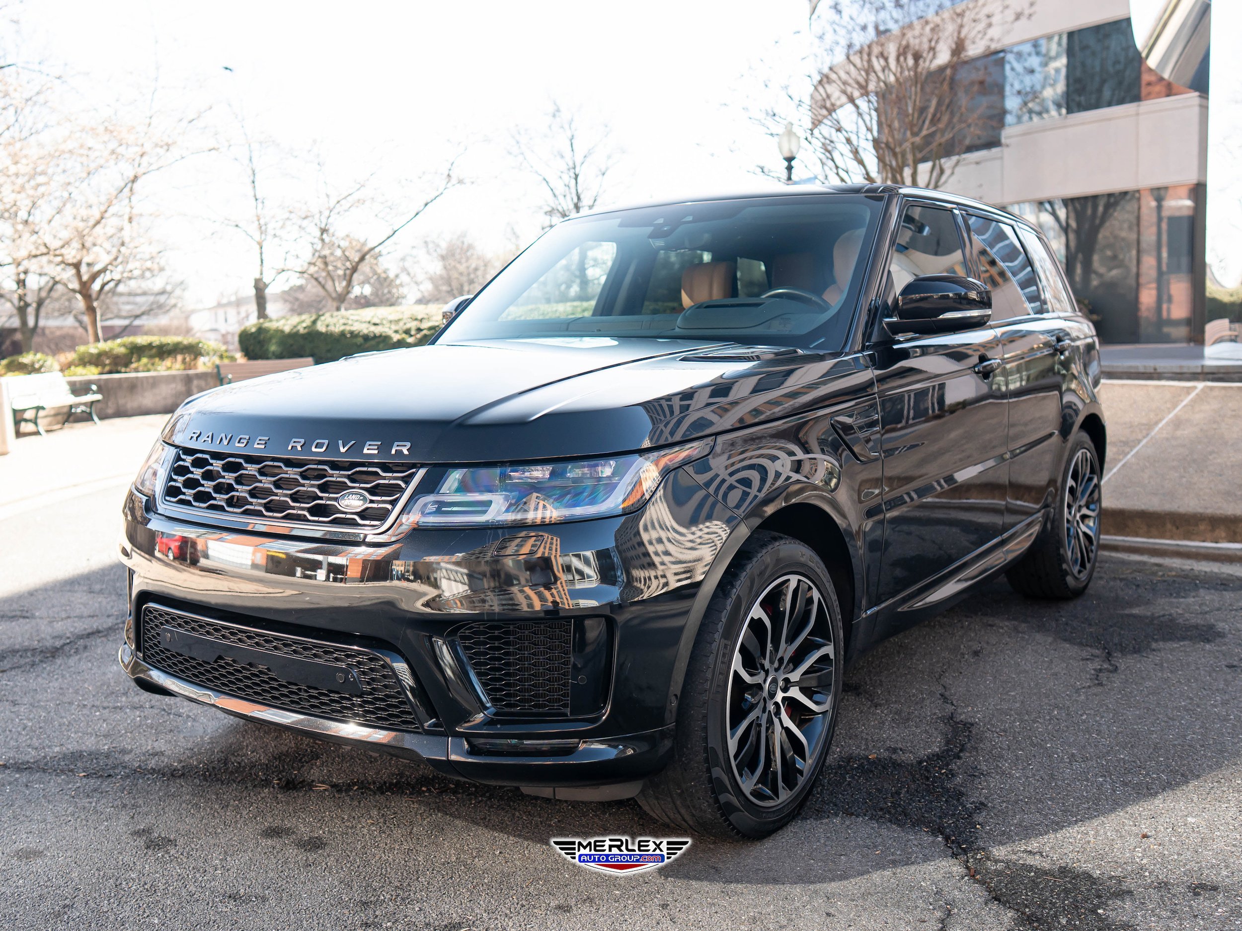 Used 2019 Land Rover Range Rover Sport Supercharged AWD/4WD image 3