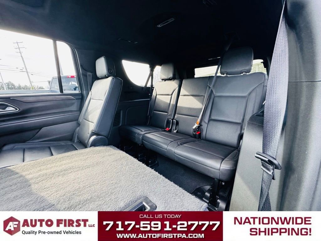 Used 2022 Chevrolet Suburban LT image 24