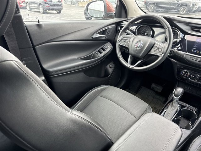 Used 2021 Buick Encore GX Select image 13