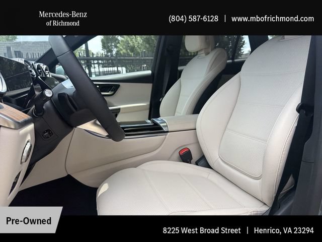 Used 2025 Mercedes-Benz GLC 300 4MATIC image 14