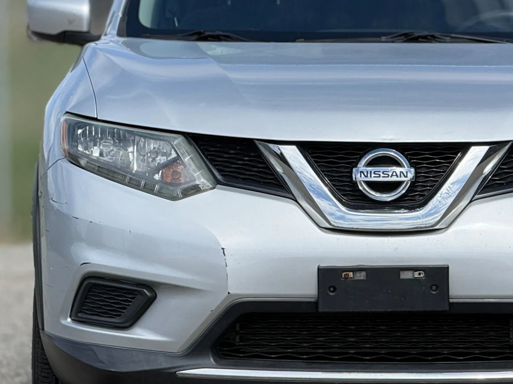 Used 2016 Nissan Rogue S image 11