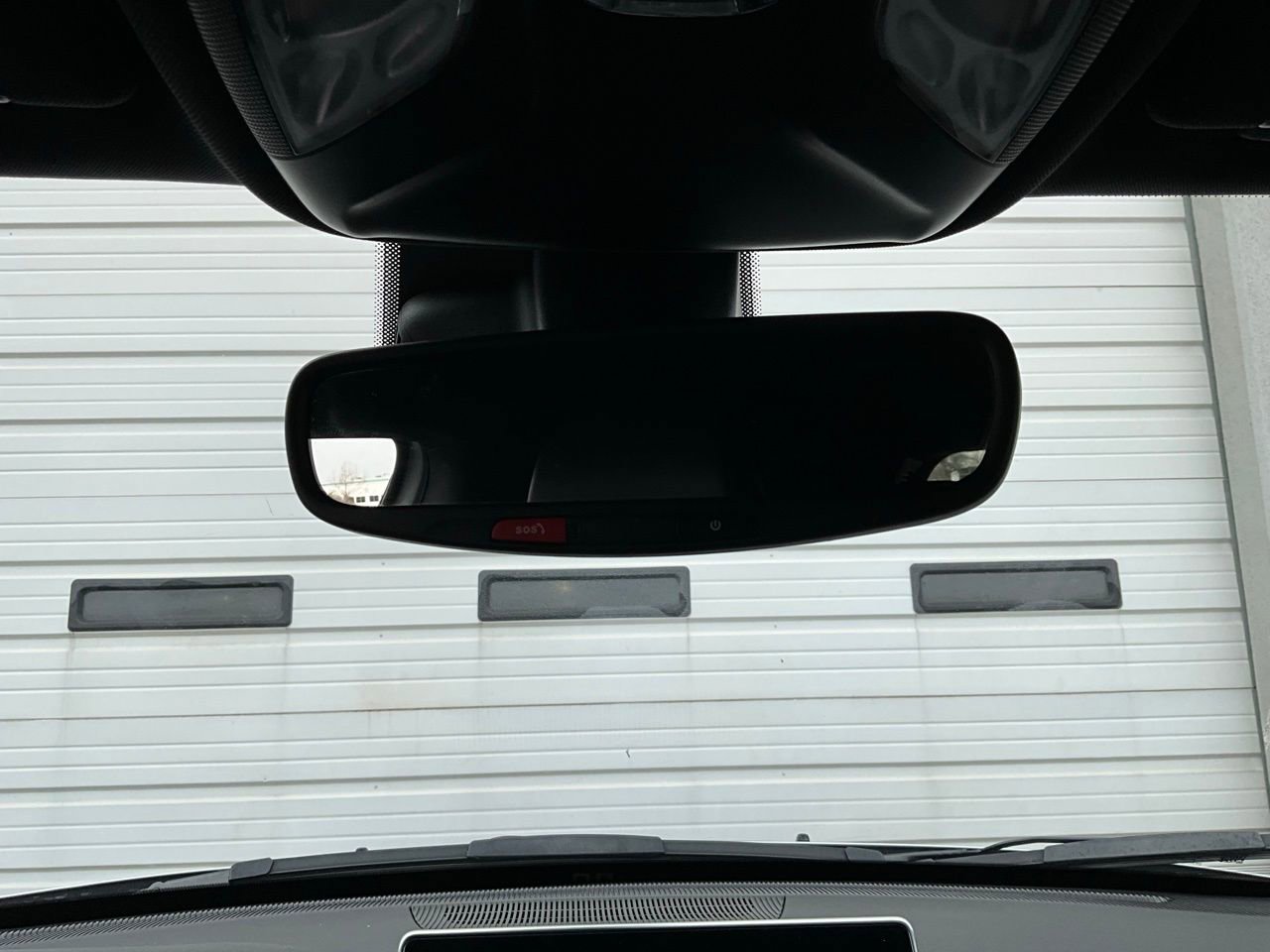 Used 2025 Jeep Compass Trailhawk image 17