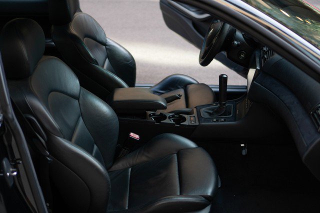 Used 2004 BMW M3 Coupe image 25