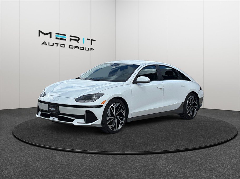 Used 2023 Hyundai Ioniq 6 SEL AWD image 4