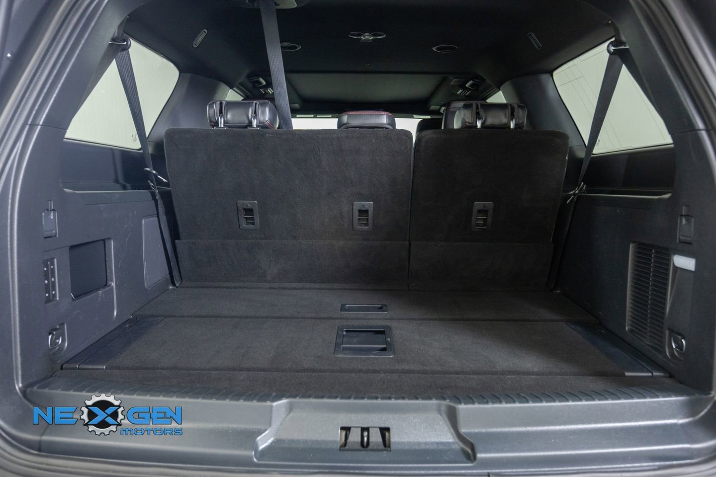 Used 2023 Ford Expedition Max Limited AWD/4WD image 35