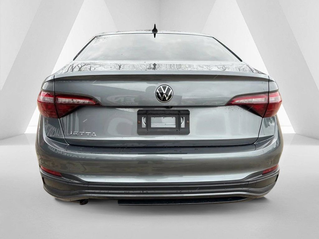 Used 2022 Volkswagen Jetta S image 6