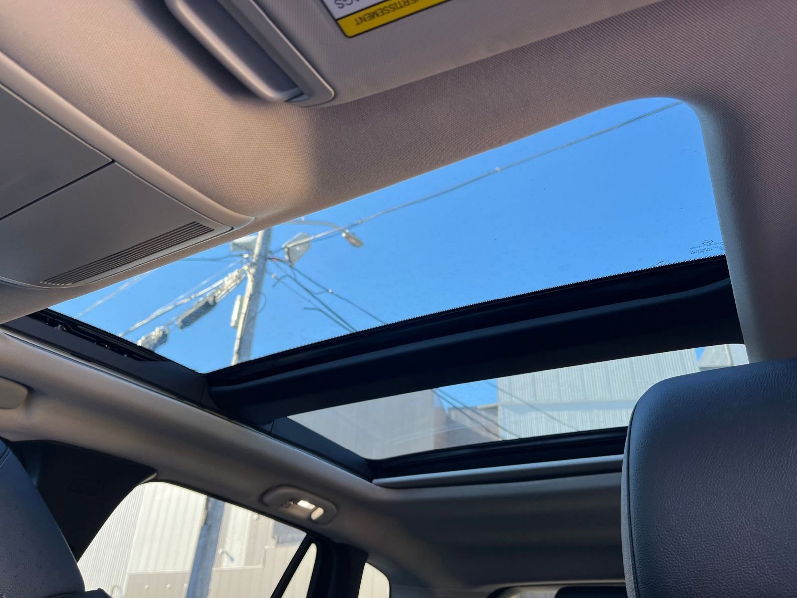 Used 2025 MAZDA CX-50 2.5 Hybrid w/ Premium Plus Pkg image 29