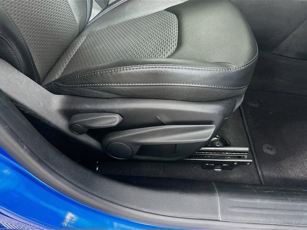 Used 2022 Jeep Compass Latitude w/ Sun and Sound Group image 24