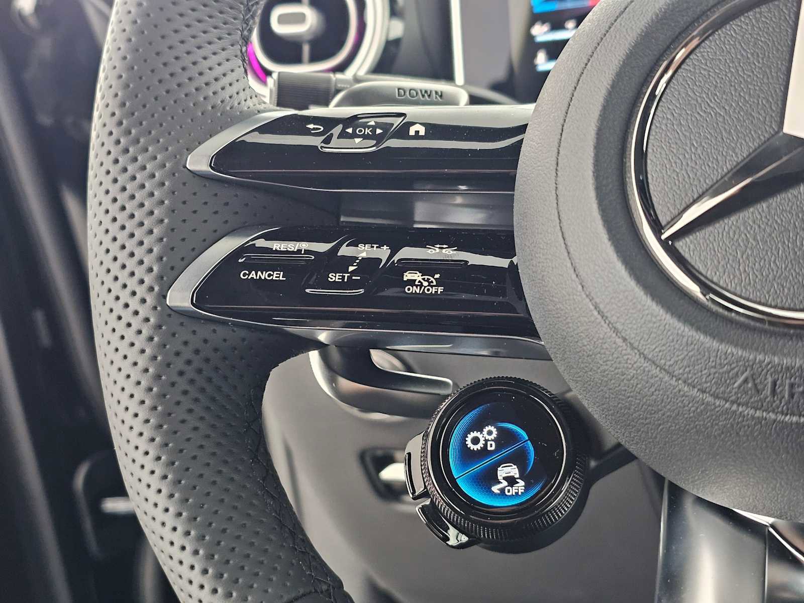 New 2026 Mercedes-Benz GLC 43 AMG 4MATIC image 27