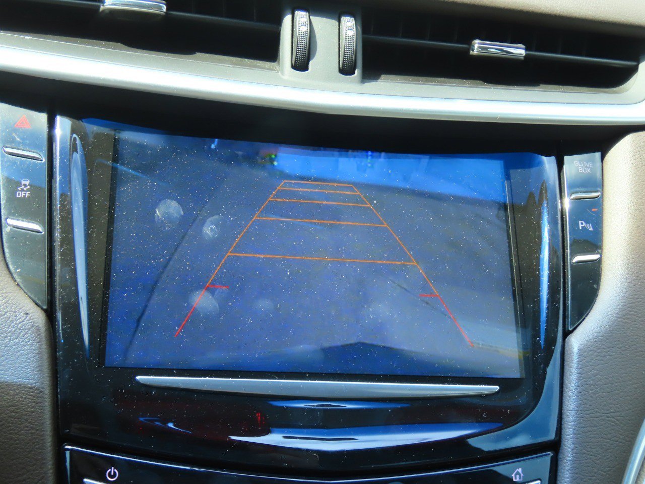 Used 2015 Cadillac XTS Luxury AWD/4WD image 31