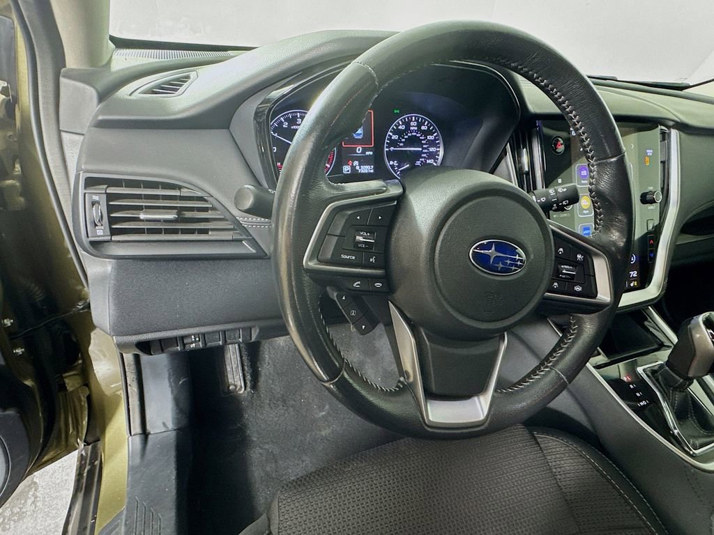 Used 2022 Subaru Outback Premium image 11