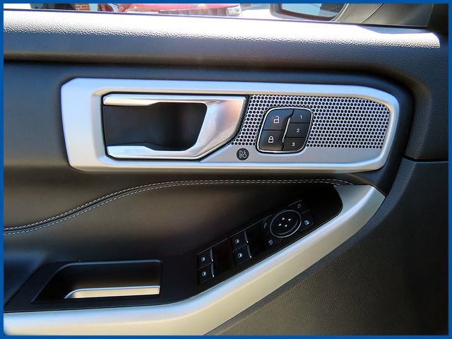 Used 2021 Ford Explorer Limited w/ Hybrid Equipment Group 310A image 12