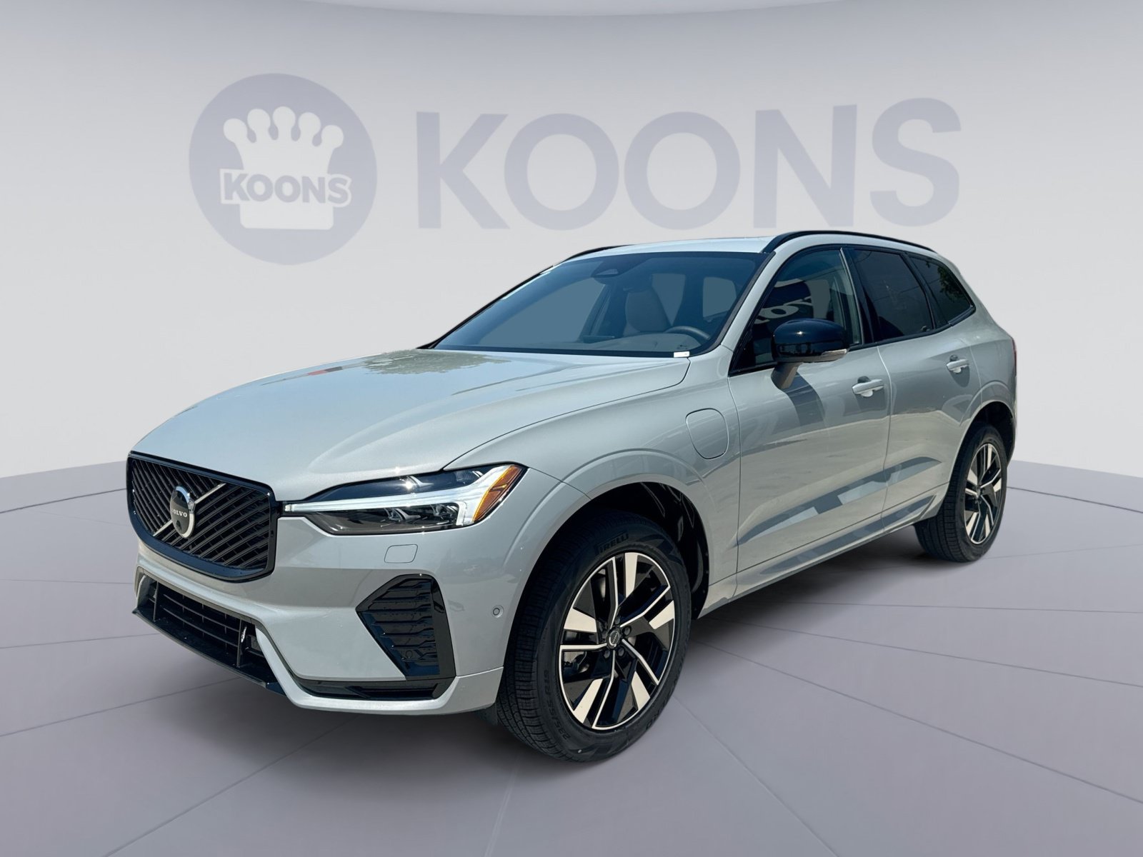 New 2026 Volvo XC60 T8 Plus w/ Protection Package Premier