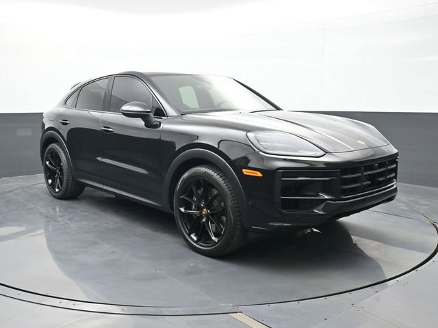 Certified 2024 Porsche Cayenne Coupe AWD/4WD image 25