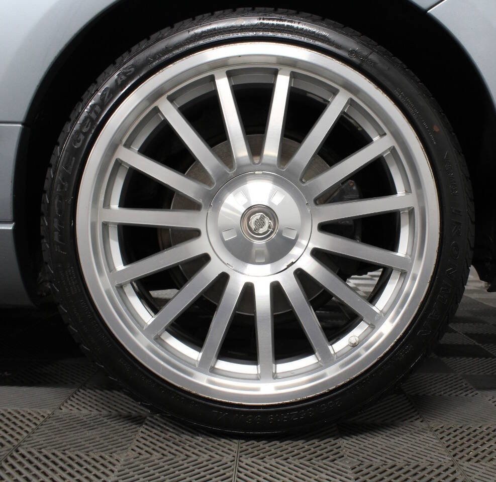 Used 2005 Chrysler Crossfire SRT-6 image 30