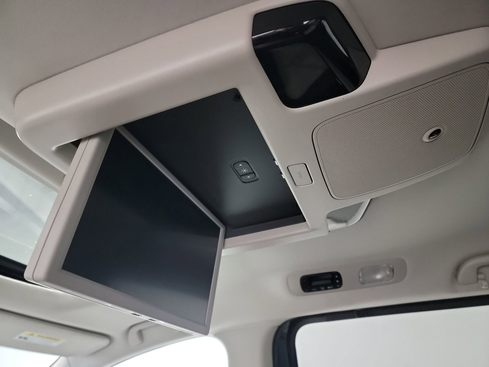 Certified 2025 Honda Odyssey Elite image 35