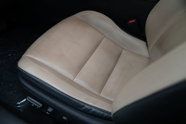 Used 2017 Lexus CT 200h w/ Seat Comfort Package FWD image 16