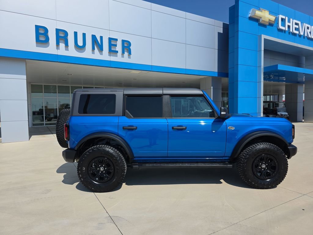 Used 2023 Ford Bronco Wildtrak image 22