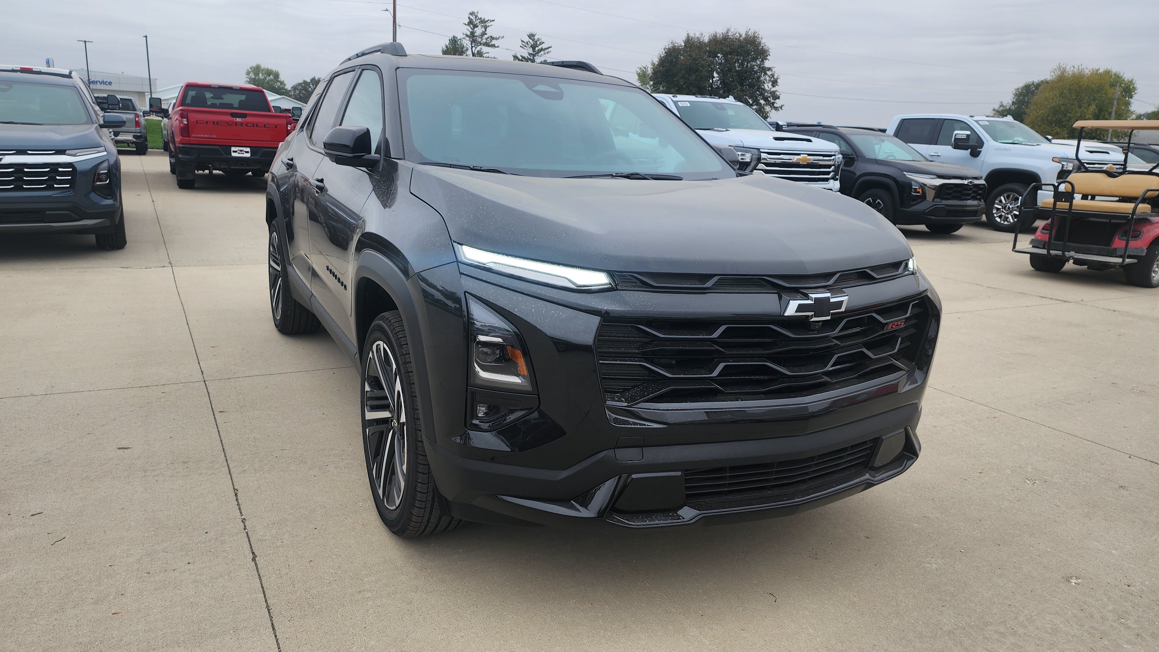 New 2027 Chevrolet Equinox RS w/ Safety and Technology Package AWD/4WD image 3