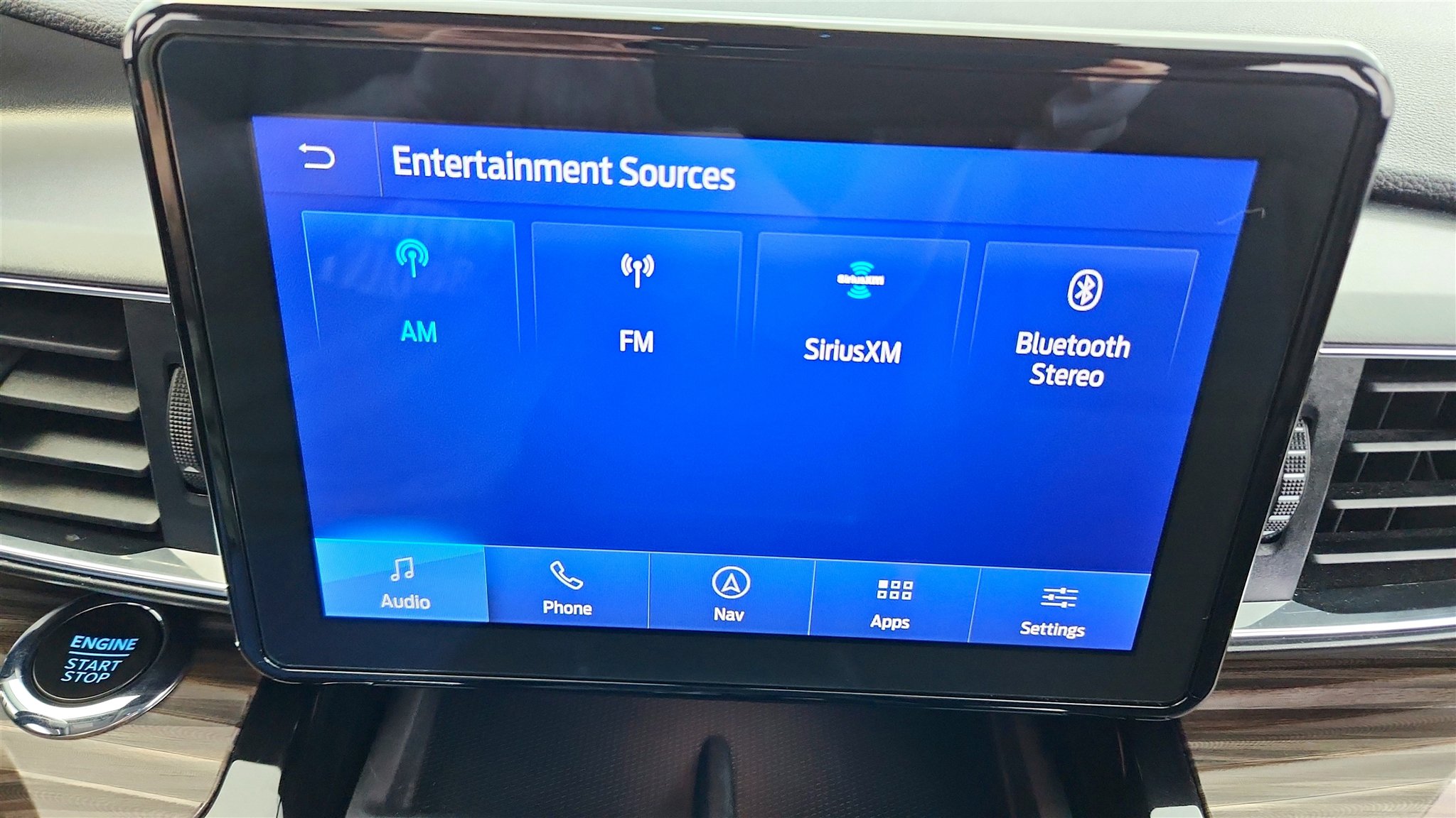 Used 2023 Ford Explorer Limited w/ Equipment Group 301A image 14