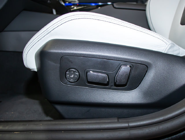 New 2027 BMW M5 w/ Executive Package AWD/4WD image 15
