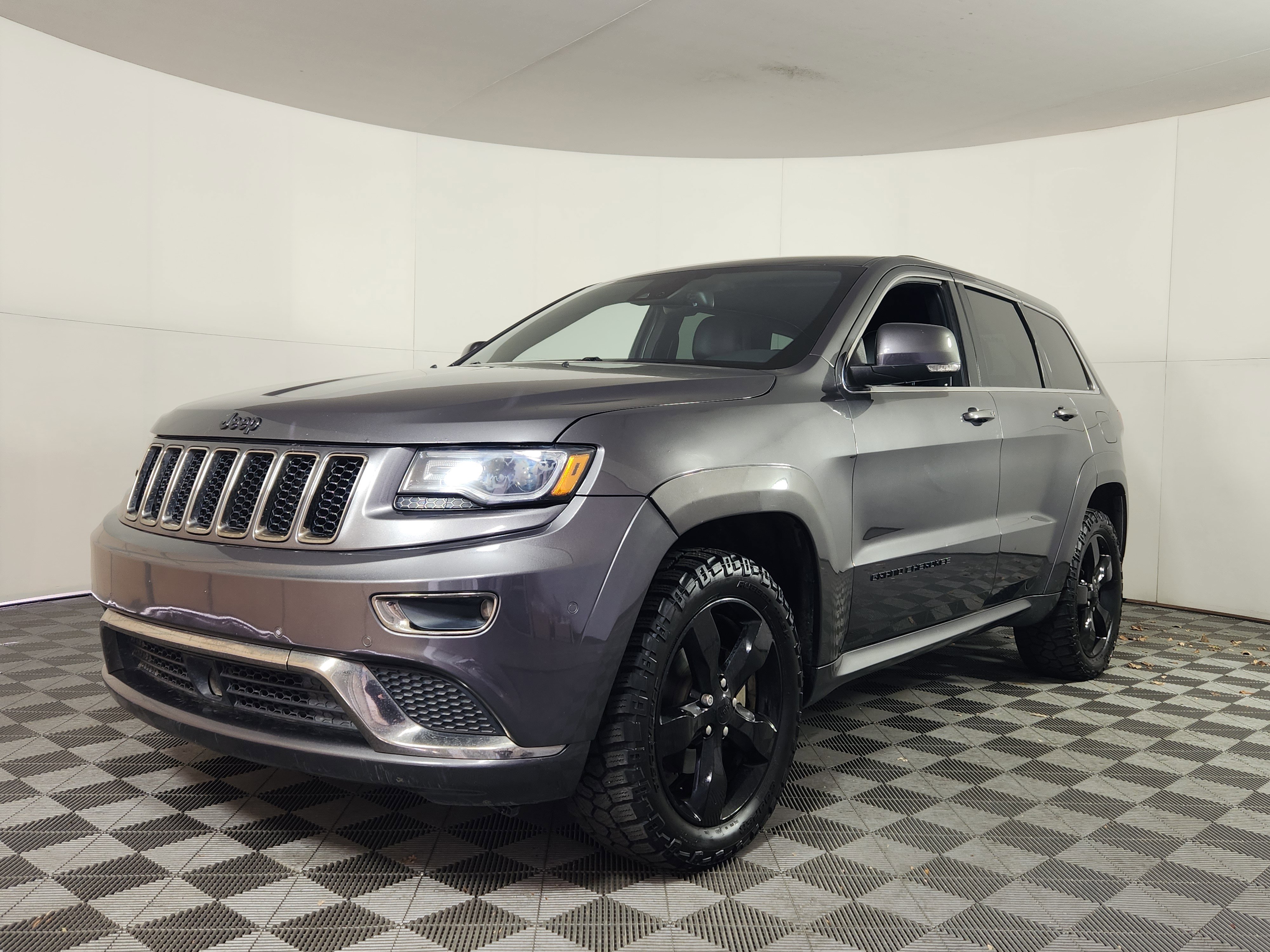 Used 2016 Jeep Grand Cherokee High Altitude image 3