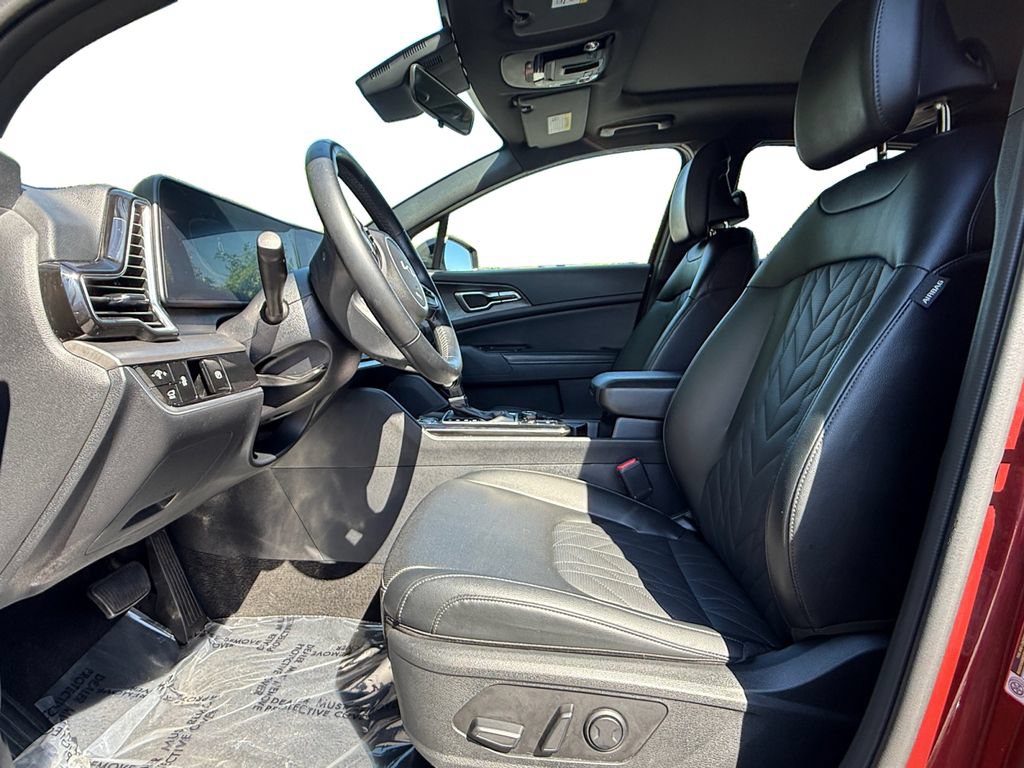 Used 2025 Kia Sportage X-Line w/ Premium Package AWD/4WD image 9