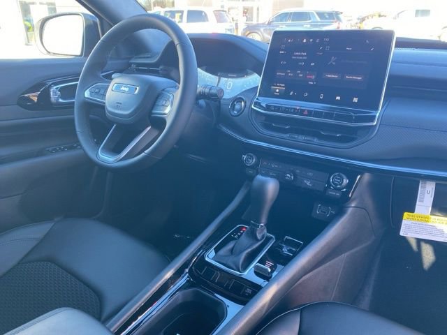 New 2026 Jeep Compass Altitude image 6