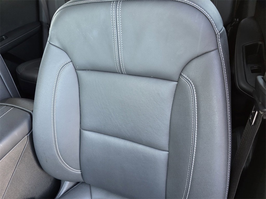 Used 2025 Chevrolet Blazer LT w/ Sound & Technology Package image 13