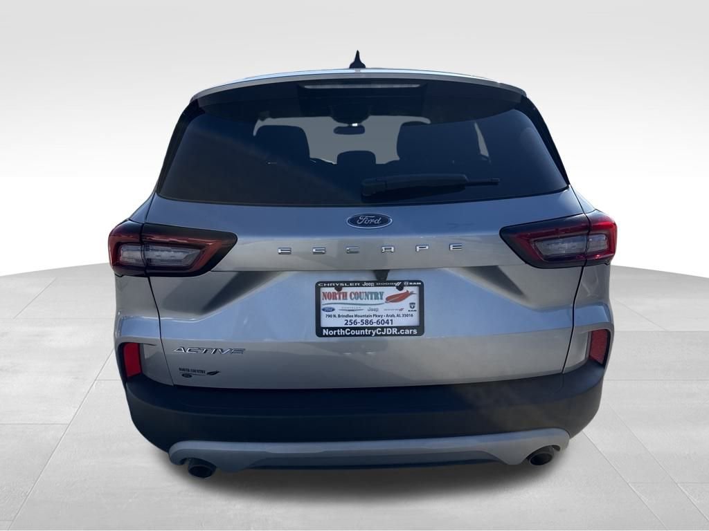 Used 2023 Ford Escape Active image 4