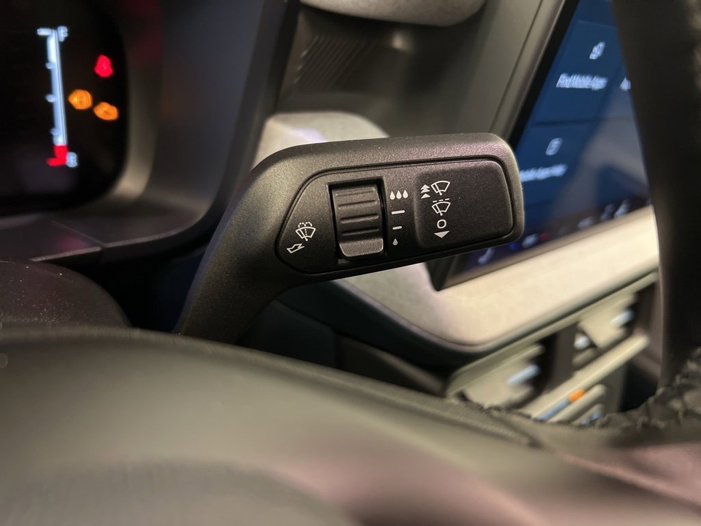 New 2025 Ford Maverick XLT w/ XLT Luxury Package image 21