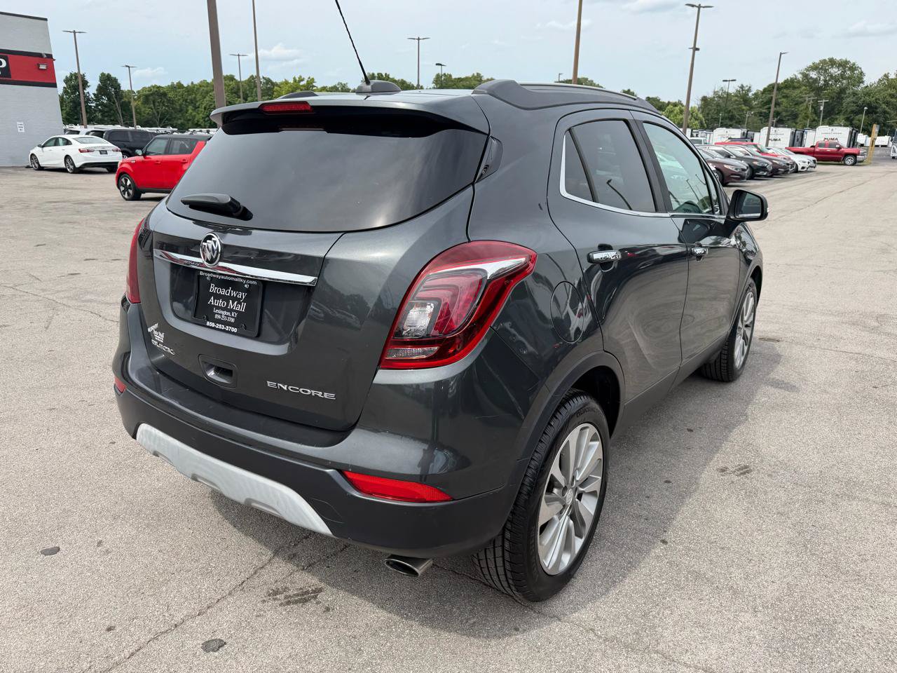 Used 2017 Buick Encore Preferred FWD image 5