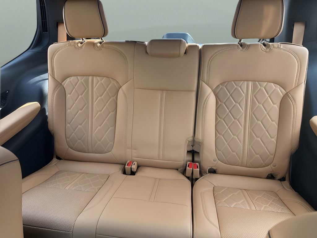 Used 2022 Jeep Grand Wagoneer Series III w/ Rear Seat Video Group 1 image 26