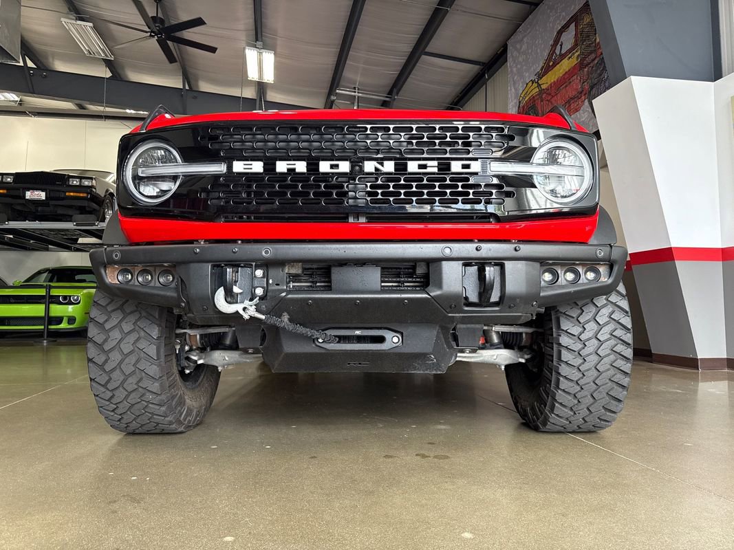 Used 2023 Ford Bronco Wildtrak image 32